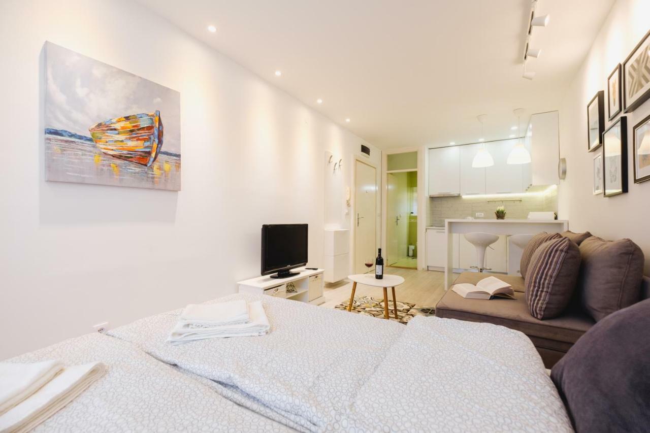 Apartment Hana Lux Belgrad Exterior foto