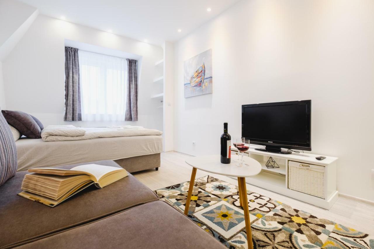 Apartment Hana Lux Belgrad Exterior foto