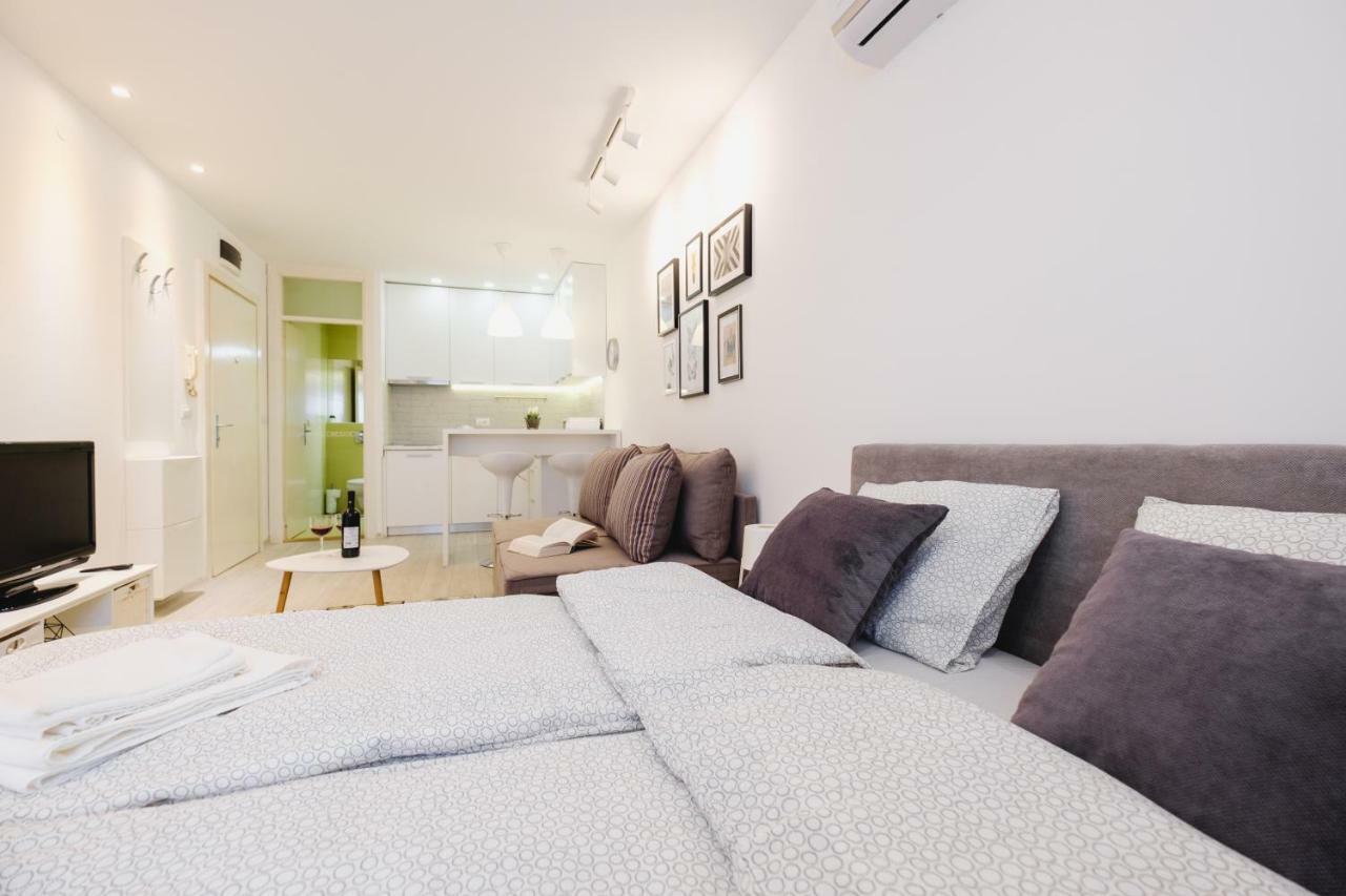 Apartment Hana Lux Belgrad Exterior foto