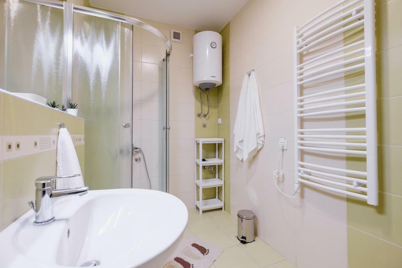 Apartment Hana Lux Belgrad Exterior foto